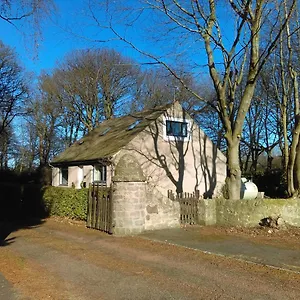 lowood-cottage.edinburghhotelsuk.org/