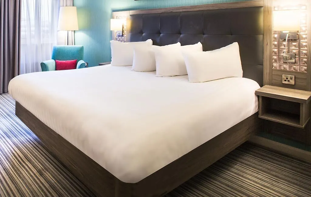 Leonardo Hotel Belfast 4*,